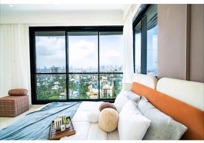Bedroom Image of 2150 Sq.ft 4 BHK Apartment / Flat for sale in K L Astoria, Bandra West Mumbai for Rs. 192100000
