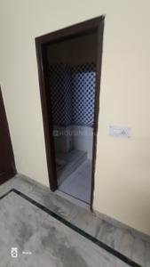 Bedroom Image of 800 Sq.ft 2 BHK Builder Floor for sale in Sector 48 Noida for Rs. 3850000