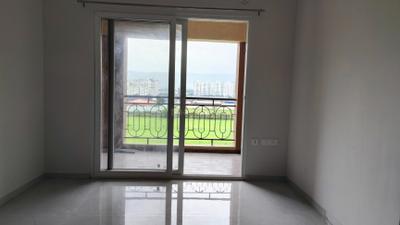 Living Room Image of 950 Sq.ft 2 BHK Apartment / Flat for rent in Nyati Exuberance, Mohammed Wadi Pune for Rs. 25000