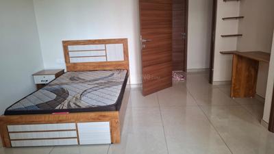 Bedroom Image of 2400 Sq.ft 4 BHK Apartment / Flat for rent in M.G. Road Kochi for Rs. 100000