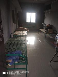 Image of Batchelor students  in Ratnappa Kumbhar Nagar, Kolhapur