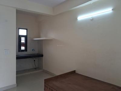 Living Room Image of 400 Sq.ft 1 BHK Apartment / Flat for rent in Sector 49 Noida for Rs. 12000