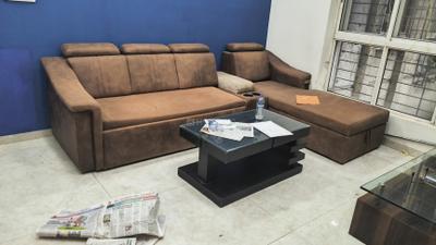 Living Room Image of 650 Sq.ft 1 BHK Apartment / Flat for rent in Lodha Amara, Kolshet Thane for Rs. 33000