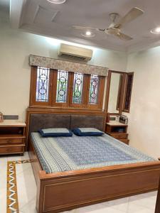 Bedroom Image of 3402 Sq.ft 4 BHK Villa for sale in Satellite Ahmedabad for Rs. 75000000