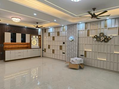 Living Room Image of 2000 Sq.ft 4 BHK Builder Floor for sale in Vaishali Ghaziabad for Rs. 19500000
