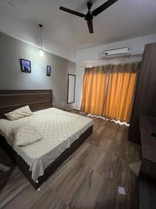 Bedroom Image of 440 Sq.ft 1 RK Studio for rent in Paramount Golfforeste Villas, Surajpur Greater Noida for Rs. 17001