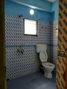 Bathroom Image of 731 Sq.ft 2 BHK Apartment / Flat for sale in Keshtopur Kolkata for Rs. 2900000