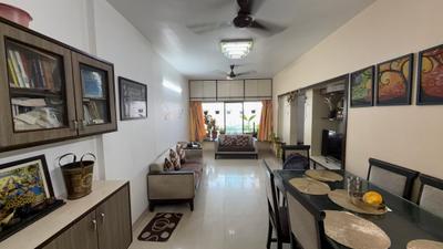 Eden Woods Complex Living Room 1