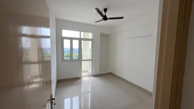 Bedroom Image of 899 Sq.ft 2 BHK Apartment / Flat for sale in UCHDPL Wave Executive Floors G, Wave City Ghaziabad for Rs. 8000000