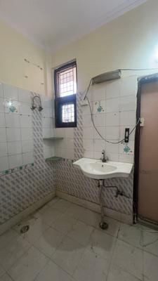 Image of 1800 Sq.ft 4 BHK Apartment / Flat for rent in Surya Nagar, Ghaziabad for Rs. 35000