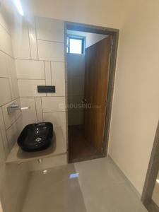 Bathroom Image of 1550 Sq.ft 3 BHK Apartment / Flat for sale in Brahma The Wingz III, Gotri Vadodara for Rs. 8300000