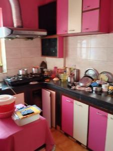 Kitchen Image of 850 Sq.ft 2 BHK Apartment / Flat for sale in Jadavpur Kolkata for Rs. 4700000