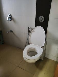 Bedroom Four Image of 1600 Sq.ft 4 BHK Apartment / Flat for sale in Powai Mumbai for Rs. 40000000