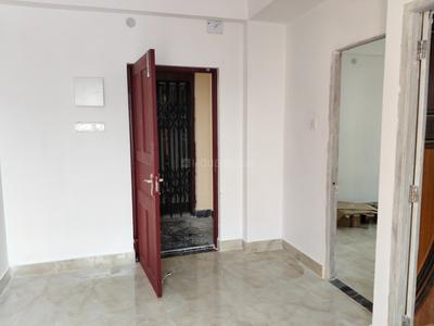Bedroom Image of 825 Sq.ft 2 BHK Apartment / Flat for sale in Prince Anwar Shah Connector Kolkata for Rs. 5500000