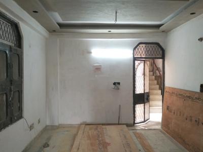 Living Room Image of 950 Sq.ft 2 BHK Apartment / Flat for sale in Shalimar Garden Ghaziabad for Rs. 5500000