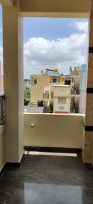 Balcony Image of 1200 Sq.ft 3 BHK Duplex for rent in State Bank Of India Colony Bengaluru for Rs. 22000