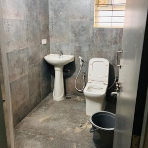 Bathroom Image of MOKSHA SIRI GIRLS PG in RMV Extension Stage 2, Bengaluru