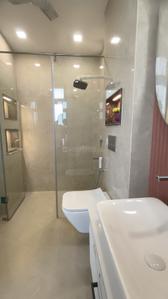 Image of 2025 Sq.ft 3 BHK Builder Floor for sale in BPTP Amstoria , Sector 102, Gurgaon for Rs. 33000000