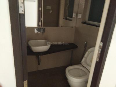 Bathroom Image of 1280 Sq.ft 2 BHK Apartment / Flat for sale in Omkar Meridia, Kurla West Mumbai for Rs. 18888888