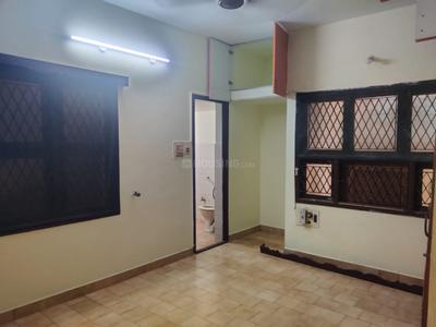 Bedroom Image of 1300 Sq.ft 2 BHK Independent House for rent in Anna Nagar West Extension Chennai for Rs. 25000