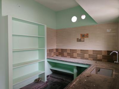 2 BHK Unfurnished Flat