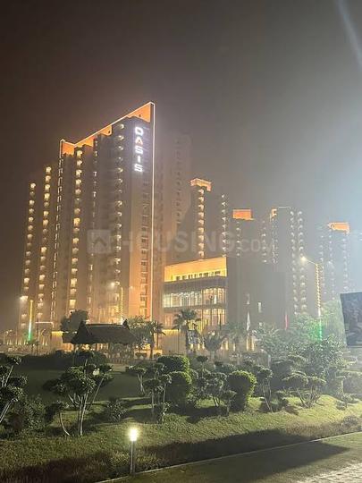 Oasis Grandstand Main Image 1