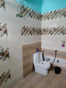 Bathroom Image of 1200 Sq.ft 2 BHK Builder Floor for rent in Mansarovar Jaipur for Rs. 14000