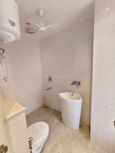 Bathroom Image of 2500 Sq.ft 4 BHK Apartment / Flat for sale in Anand Vihar New Delhi for Rs. 52500000