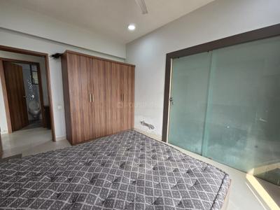 Bedroom Image of 1500 Sq.ft 3 BHK Apartment / Flat for sale in Avaneesh Heights, Shilaj Ahmedabad for Rs. 7500000