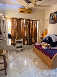 Hall Image of 920 Sq.ft 3 BHK Apartment / Flat for sale in Khar West Mumbai for Rs. 55000000