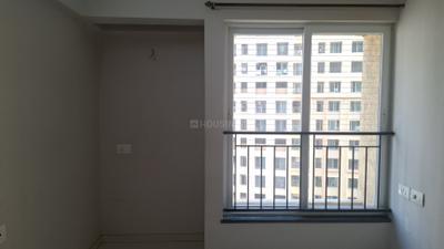 Bedroom Image of 903 Sq.ft 2 BHK Apartment / Flat for sale in Rustomjee Azziano, Thane West Thane for Rs. 13000000