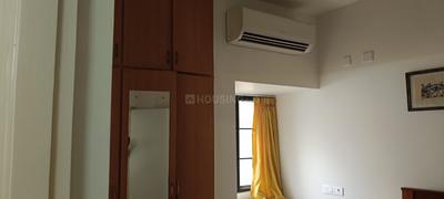 Bedroom Image of 1600 Sq.ft 3 BHK Apartment / Flat for rent in Ritechoice Swathi Tejas, Nandambakkam, Alandur Chennai for Rs. 70000