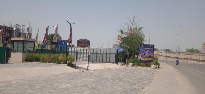Vijay Estate Main Image 1