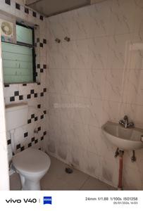 Bathroom Image of 937 Sq.ft 2 BHK Apartment / Flat for rent in Aster Shree Gardens, Serampore Hooghly for Rs. 15000