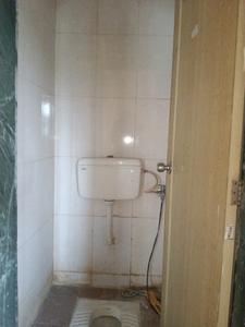 Common Bathroom Image of 625 Sq.ft 1 BHK Apartment / Flat for sale in Vijay Park, Kasarvadavali Thane for Rs. 5000000
