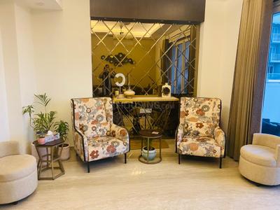 Hall Image of 4300 Sq.ft 5 BHK Apartment / Flat for rent in Prateek Edifice, Sector 107 Noida for Rs. 300000