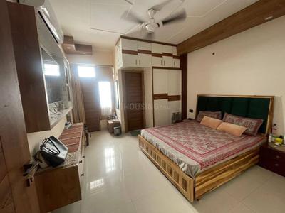 Bedroom Image of 1800 Sq.ft 2 BHK Builder Floor for rent in Bhai Randhir Singh Nagar Ludhiana for Rs. 24000