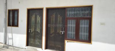 Bedroom Image of 400 Sq.ft 2 BHK Builder Floor for rent in Jankipuram Lucknow for Rs. 12000
