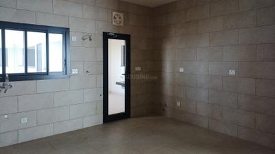 Kitchen Image of 3650 Sq.ft 4 BHK Apartment / Flat for sale in Marina One Phase 1, Marine Drive Kochi for Rs. 54000000
