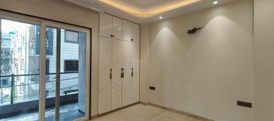 Bedroom Image of 1800 Sq.ft 3 BHK Builder Floor for rent in Pitampura New Delhi for Rs. 60500