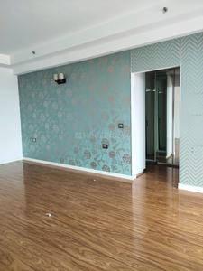 Bathroom Image of 4000 Sq.ft 4 BHK Apartment / Flat for sale in DLF The Crest, DLF Phase 5 Gurgaon for Rs. 230000000