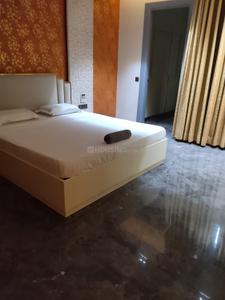 Bedroom Image of 3250 Sq.ft 4 BHK Builder Floor for rent in Sector 47 Noida for Rs. 150000