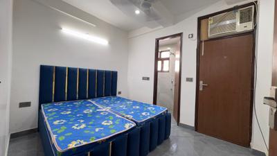 Bedroom Image of 450 Sq.ft 1 BHK Apartment / Flat for rent in Chhattarpur New Delhi for Rs. 19000