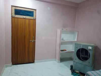 Bedroom Image of 1600 Sq.ft 2 BHK Villa for rent in Jhusi Allahabad for Rs. 6500