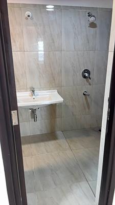 Image of 1375 Sq.ft 2 BHK Apartment / Flat for sale in Rajapushpa Imperia, Tellapur, Sangareddy for Rs. 14800000