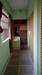 Balcony Image of 500 Sq.ft 2 BHK Apartment / Flat for rent in Teliarganj Allahabad for Rs. 7000