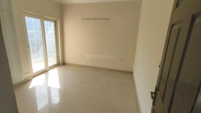 Bedroom Image of 1425 Sq.ft 3 BHK Apartment / Flat for rent in Paramount Floraville, Sector 137 Noida for Rs. 33000