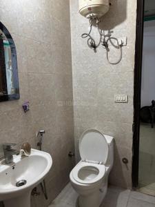 Bathroom Image of 710 Sq.ft 2 BHK Apartment / Flat for rent in Chhattarpur New Delhi for Rs. 20000
