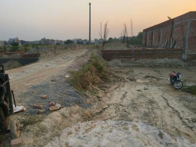 Image of 540 Sq.ft Residential Plot / Land for sale in Girdharpur Sunarasi, Ghaziabad for Rs. 1560000