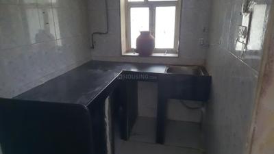 Kitchen Image of 550 Sq.ft 1.5 BHK Apartment / Flat for rent in Vashi Navi Mumbai for Rs. 25000